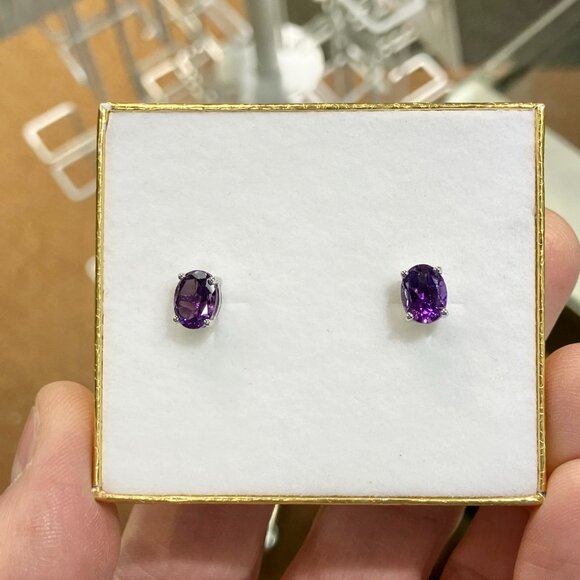 Amethyst White Gold Earrings - Picture 5 of 7